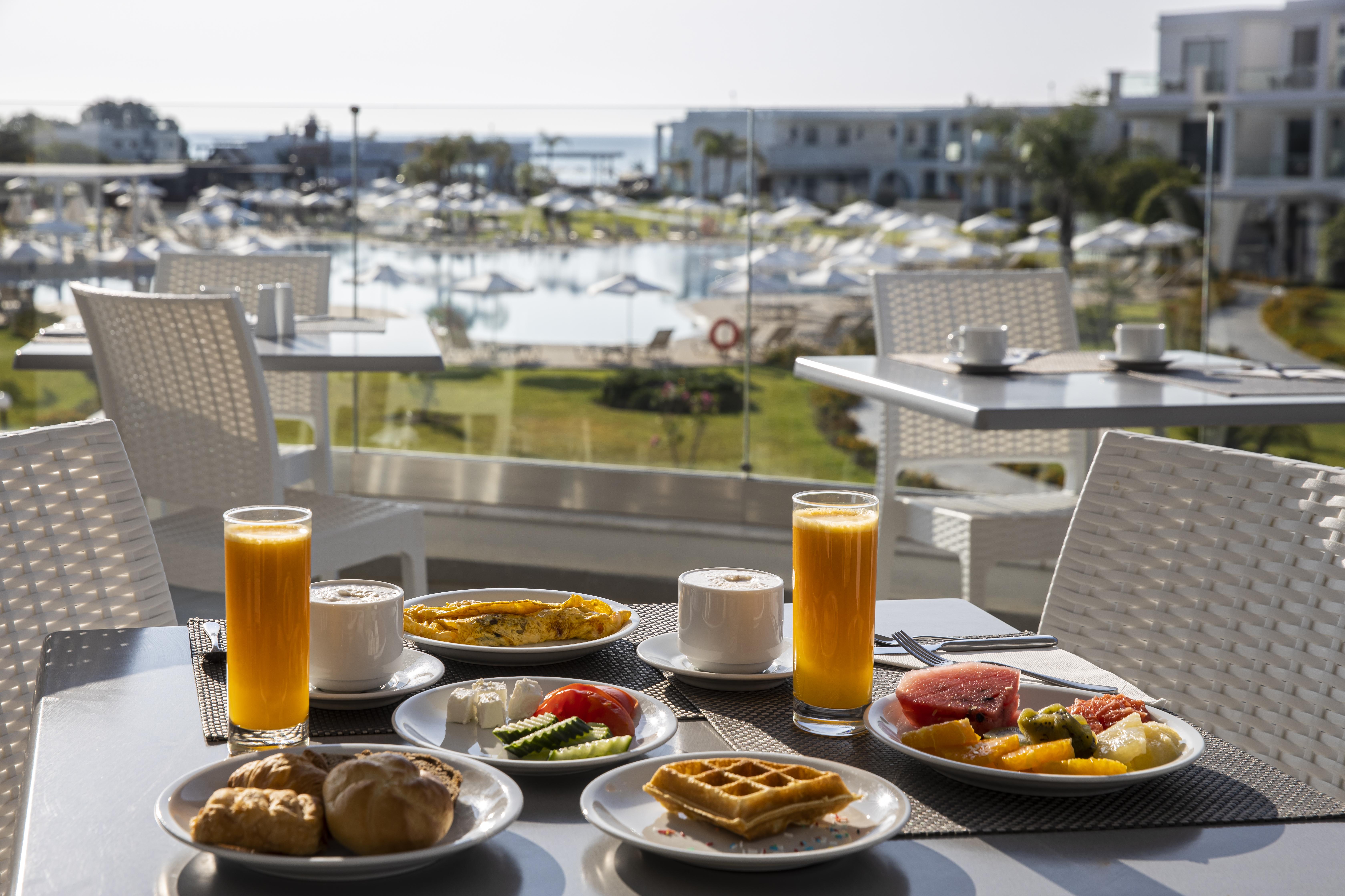 Asterias Beach Resort أفانتو المظهر الخارجي الصورة